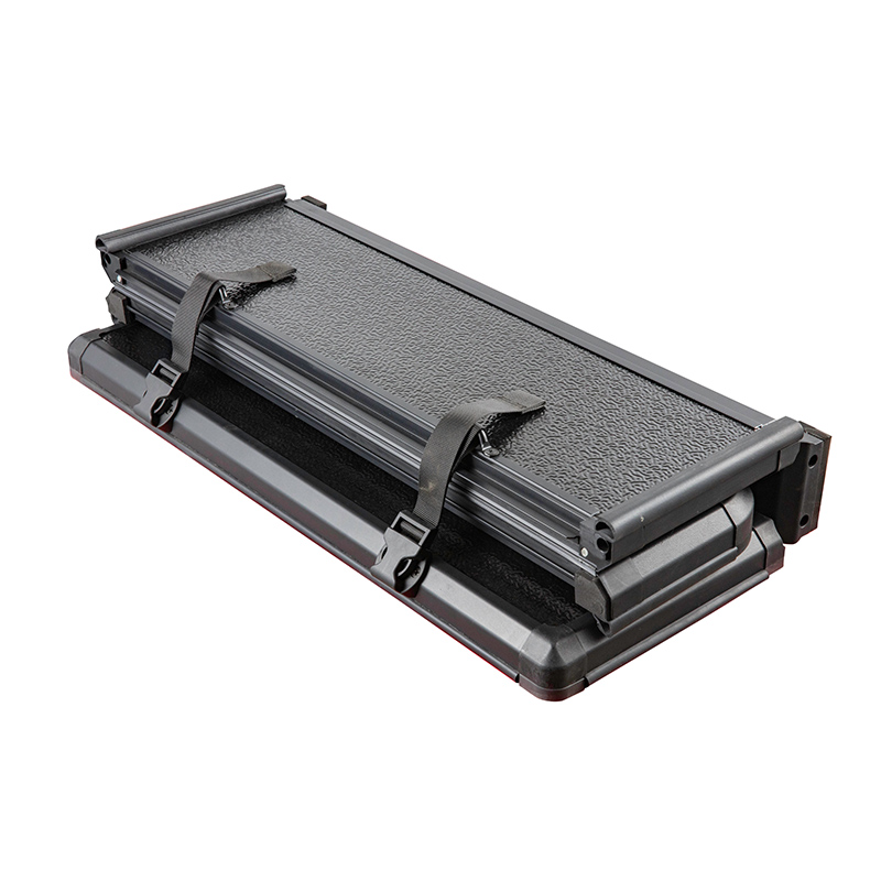 Chevy Colorado Hard Tri-Fold Tonneau Cove 5.2FT 2015-2025